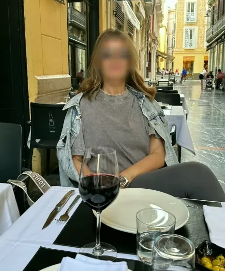 Angelika, 35