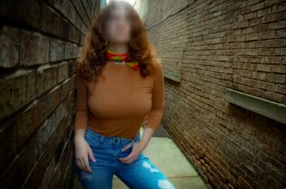 Hanna, 32