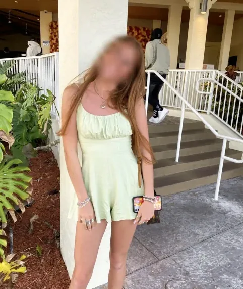 Ivona, 19